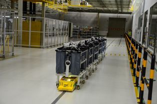 探秘領(lǐng)克張家口工廠cma構(gòu)架生產(chǎn)線(xiàn) 年產(chǎn)20萬(wàn)臺(tái)就靠它